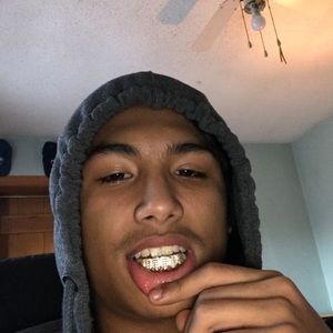 Meet your Posher, Dylan